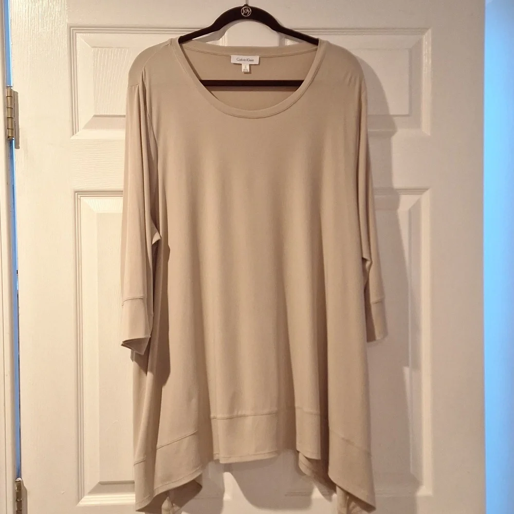 Calvin Klein Top - Picture 1 of 6